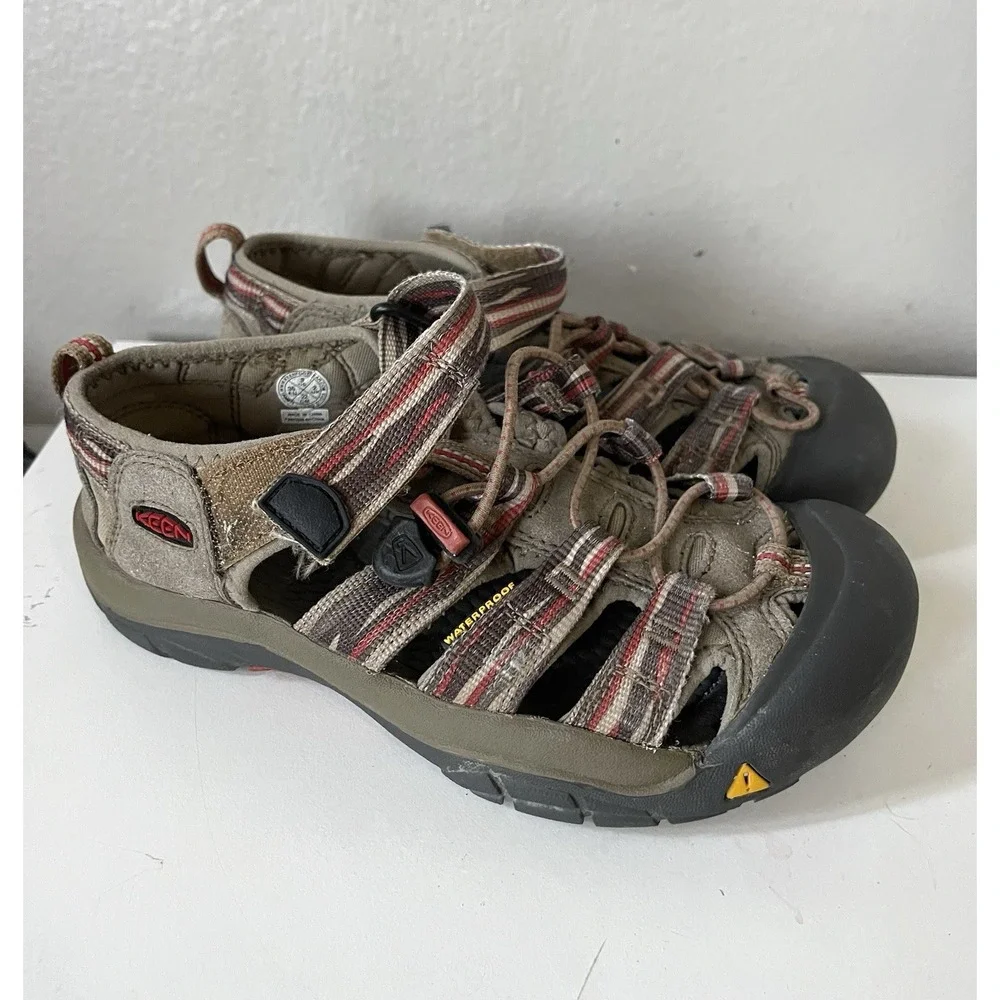 Keen Kids Newport‎ Slip On Sandals Shoes Youth Child Size 3y